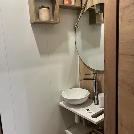 Nyaraló Francisca House *